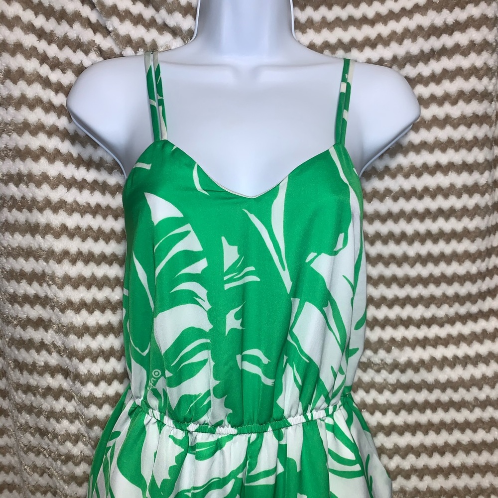 Lilly Pulitzer Palm Jumpsuit, size xs - Picture 3 of 6
